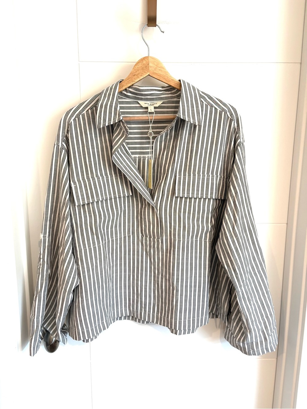 NWT Max Studio Gray and White Striped Button-Down Shirt SZ Large